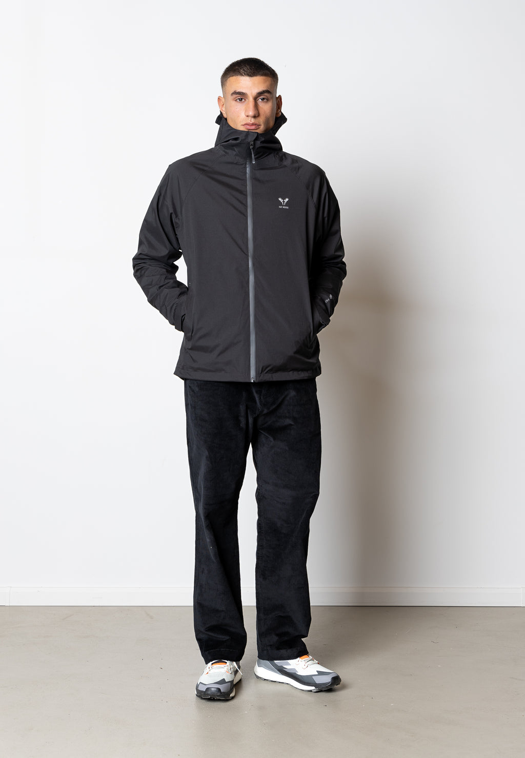 SKY SHELL JACKET - Black – Urban Brands