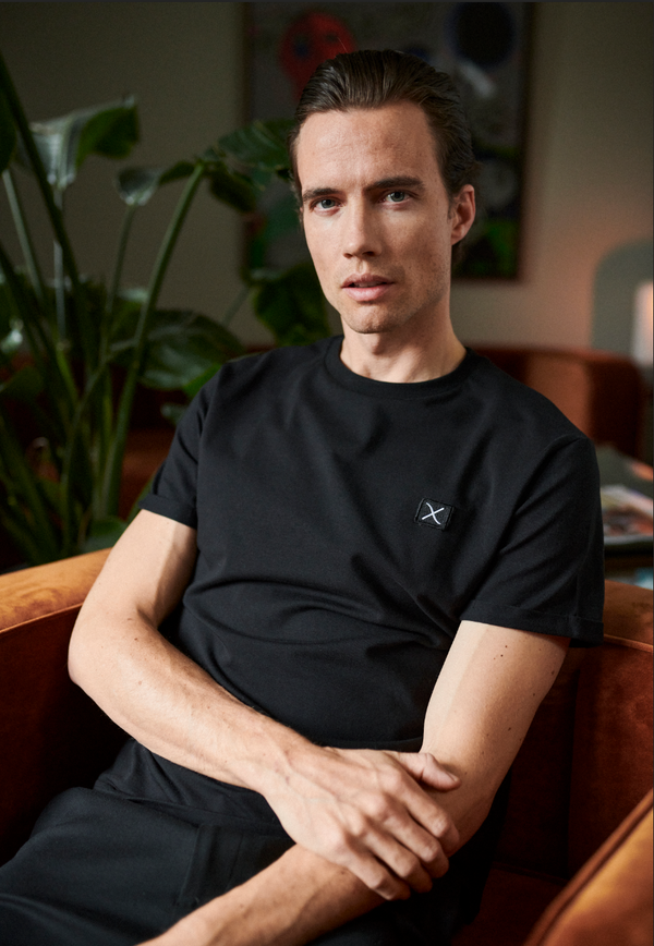 Clean Cut Copenhagen BASIC ORGANIC T-SHIRT T-shirts S/S Black01