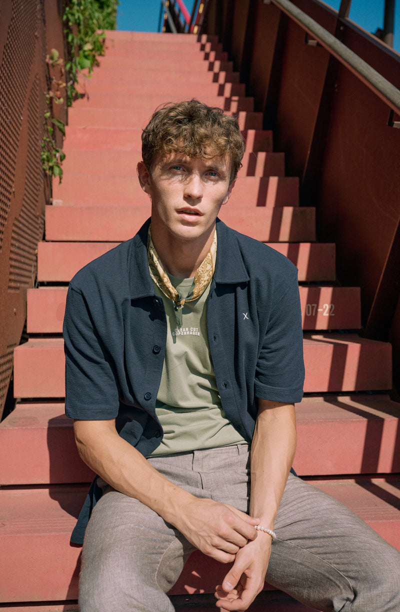Clean Cut Copenhagen CALTON S/S SHIRT Shirts S/S Dark Navy