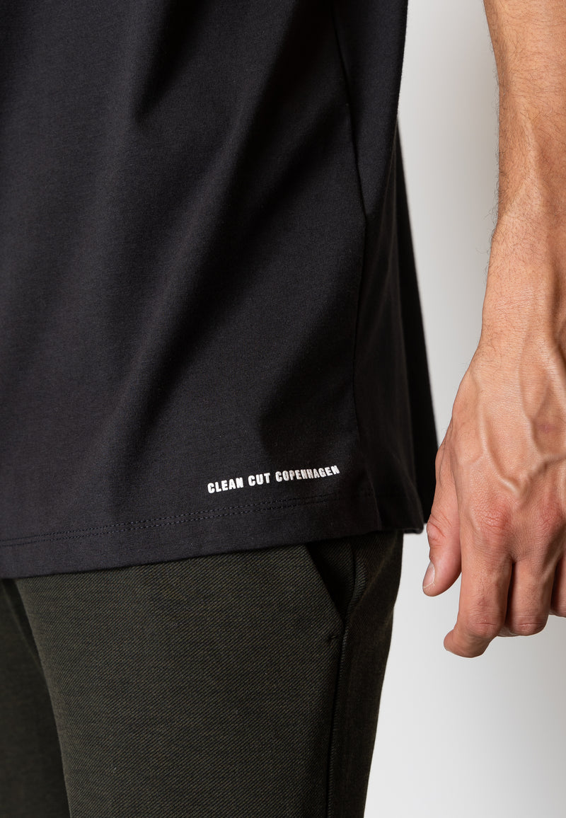 Clean Cut Copenhagen PATRICK ORGANIC T-SHIRT T-shirts S/S Black/White Print