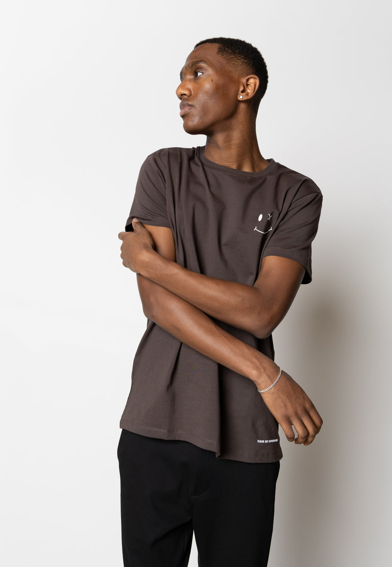 Clean Cut Copenhagen PATRICK ORGANIC T-SHIRT T-shirts S/S Dark Brown