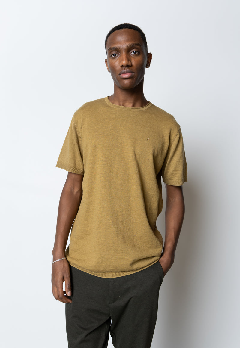 Clean Cut Copenhagen Thomas knitted t-shirt T-shirts S/S Dark Khaki