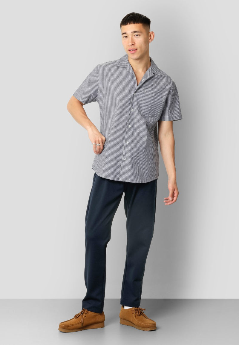 Clean Cut Copenhagen Julius seersucker S/S shirt Shirts S/S Blue striped